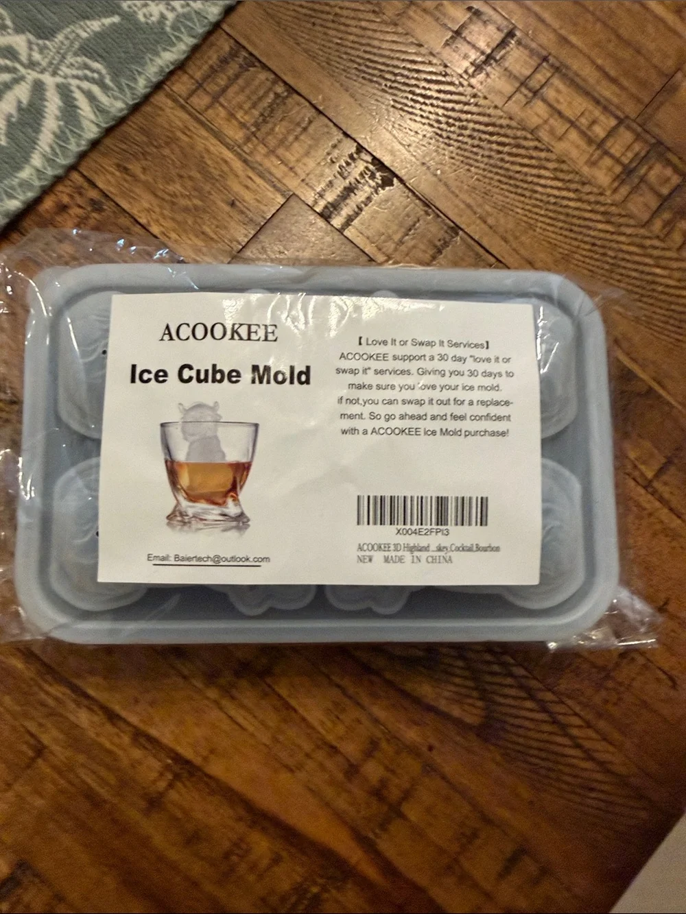 Novelty Ice Cube Mold – Highland Cow